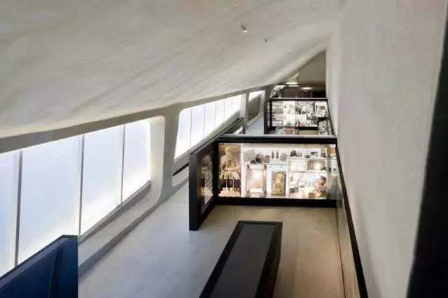 1587620142933918.jpg 1587620142933918.jpg