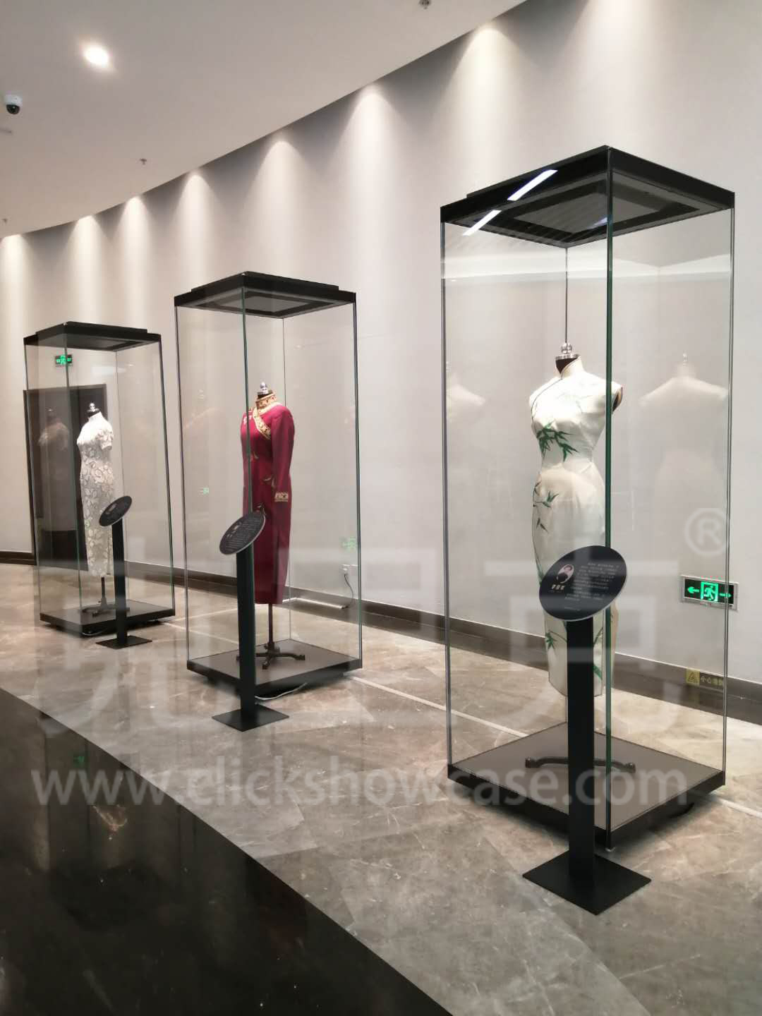 上海大學博物館海派博物館展柜實拍圖 上海大學博物館海派博物館展柜實拍圖