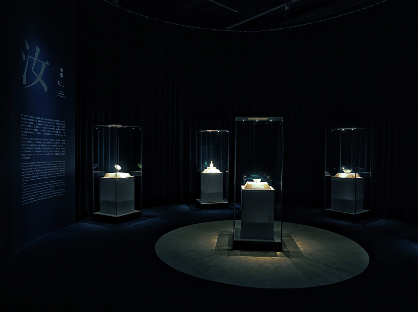 克里克南京德基美術(shù)館“50 絕美—御宋”五大名窯珍品展展柜 克里克南京德基美術(shù)館“50 絕美—御宋”五大名窯珍品展展柜