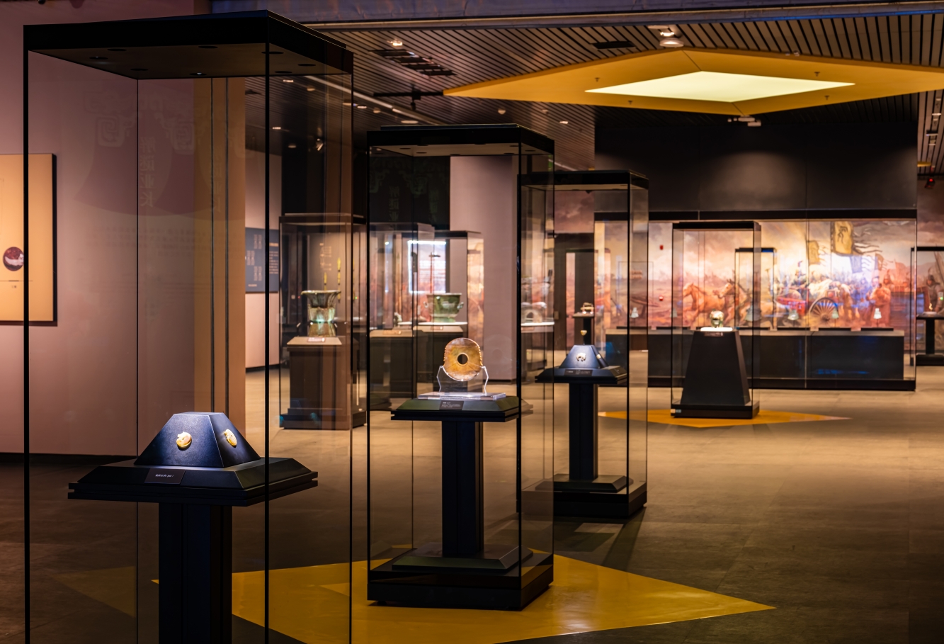 1737613670206803.png 獨(dú)立柜:殷墟博物館